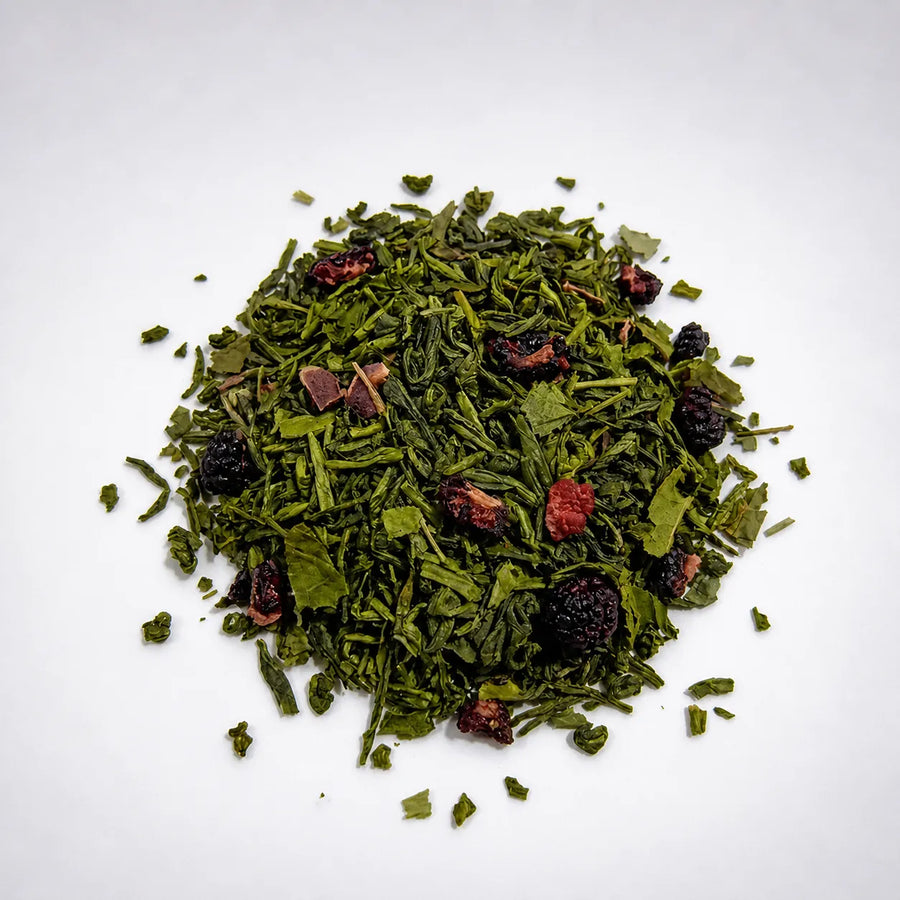 Berry green tea bags with loose leaf green tea blended with natural berry flavours by Ceyara